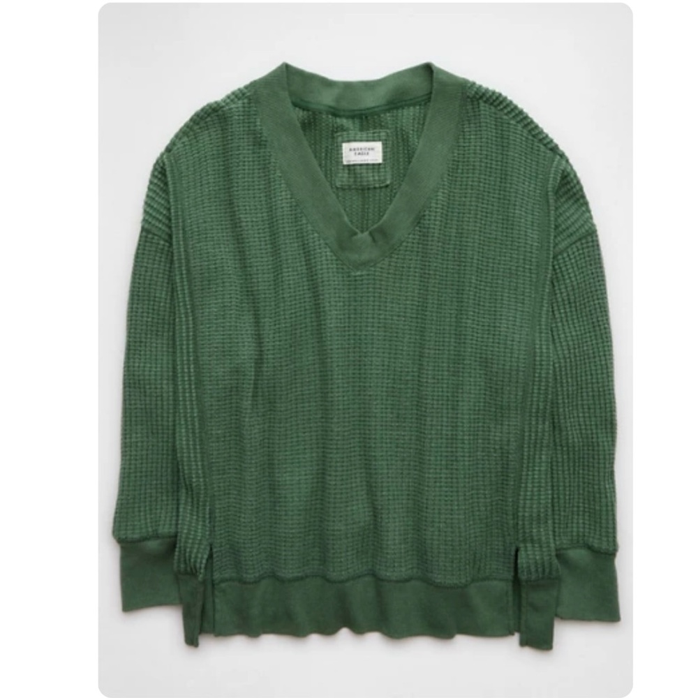 AE Big Hug V-Neck Waffle Sweatshirt in Pine Green